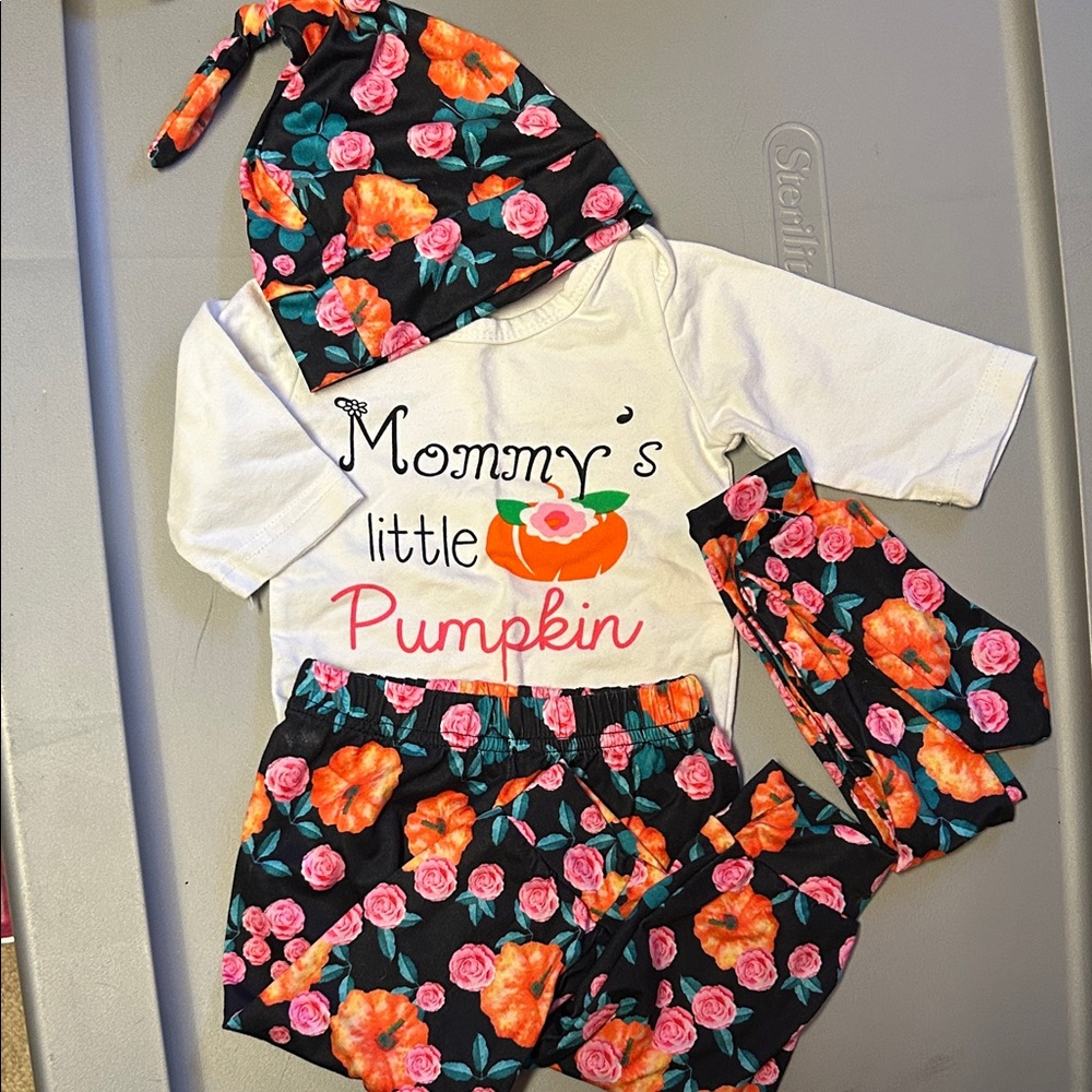 Floral Baby Outfit with Hat and Pants